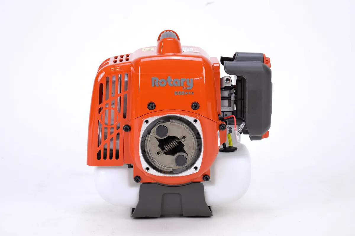 Rotary 688RTS – động cơ, mặt bố côn
